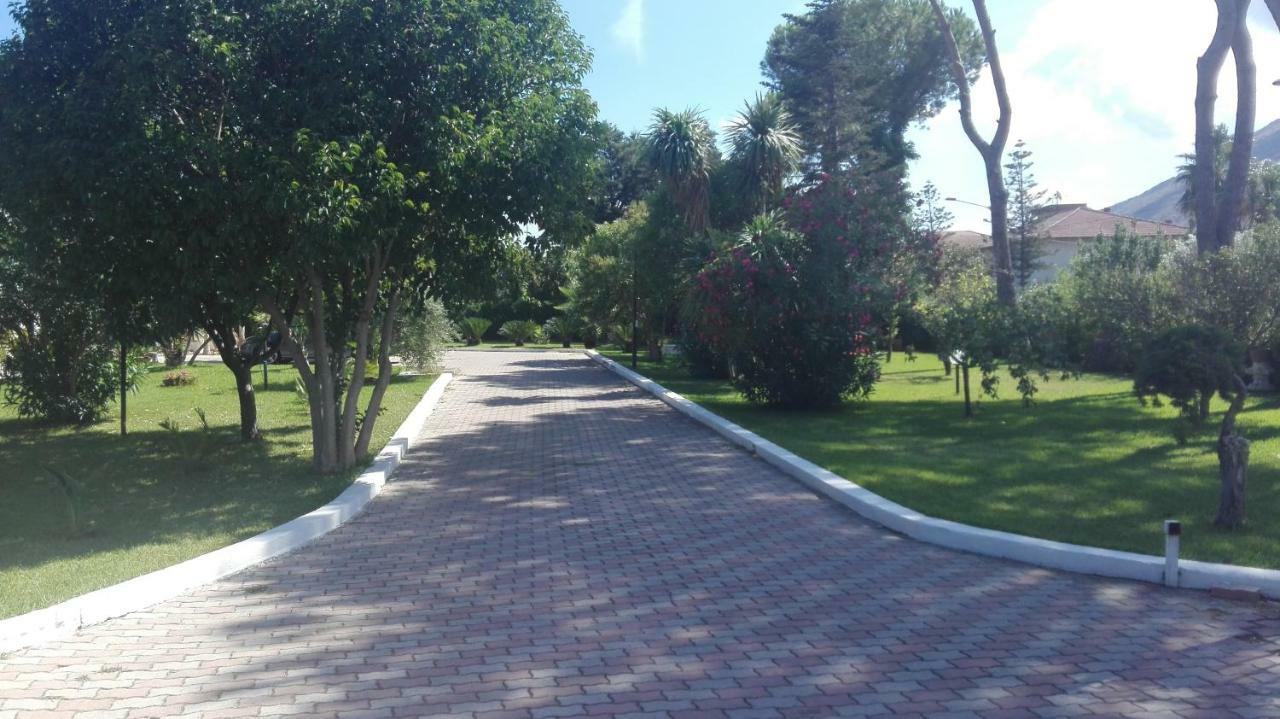 B&B Villa Di Bartolomeo Capaccio Екстер'єр фото